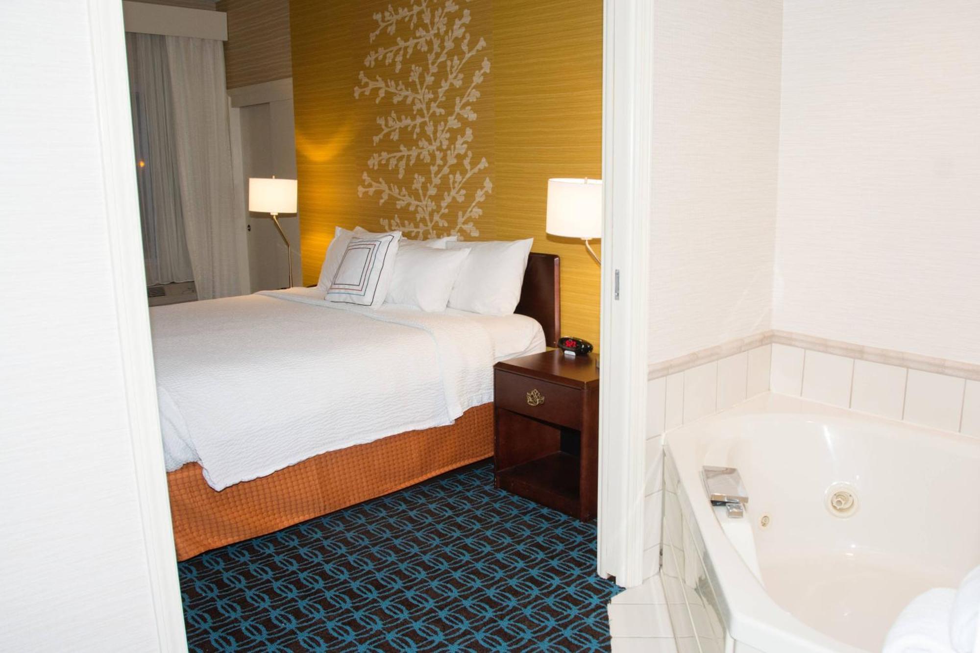 Fairfield Inn & Suites Butler Eksteriør billede